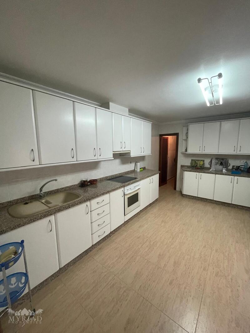 4 bedroom Townhouse for sale 4 bedroom Townhouse for sale