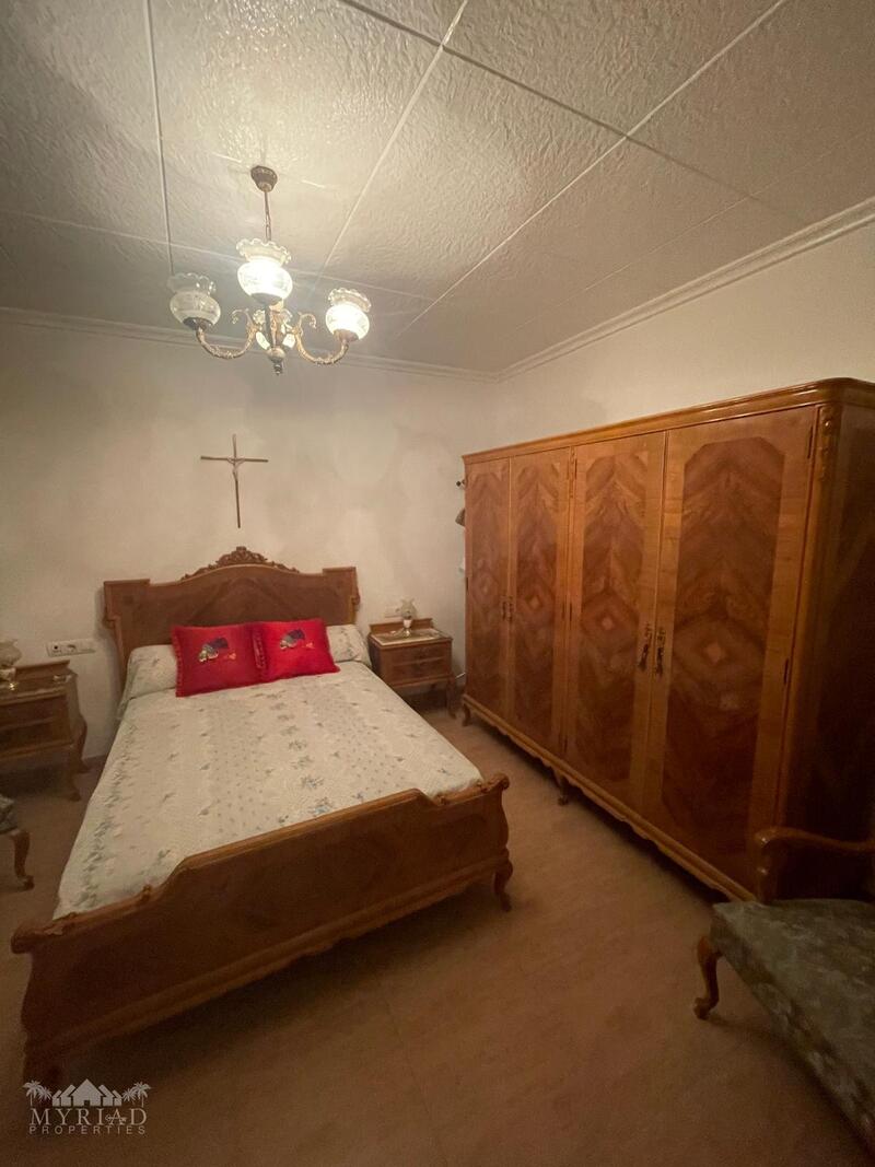 4 bedroom Townhouse for sale 4 bedroom Townhouse for sale