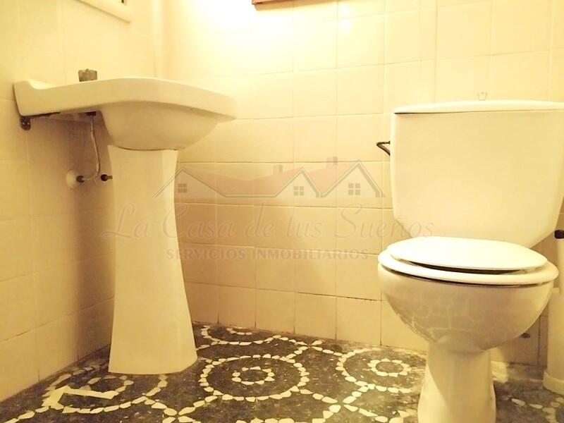 4 bedroom Apartment for sale