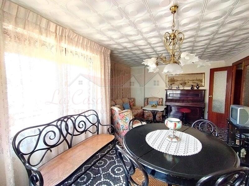 4 bedroom Apartment for sale