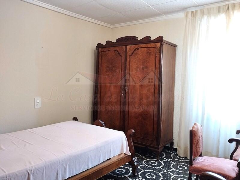 4 bedroom Apartment for sale