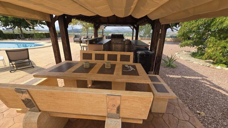 3 bedroom Villa for sale