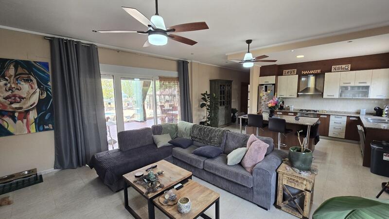 3 bedroom Villa for sale