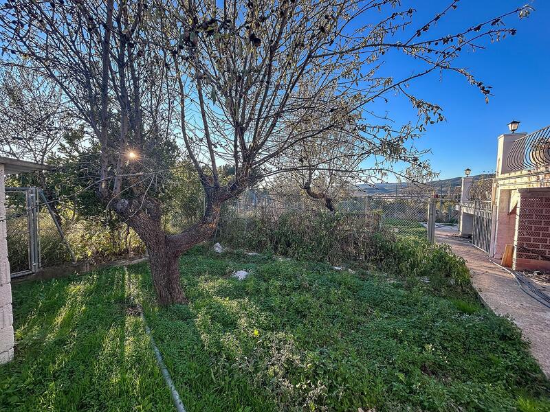 6 bedroom Villa for sale