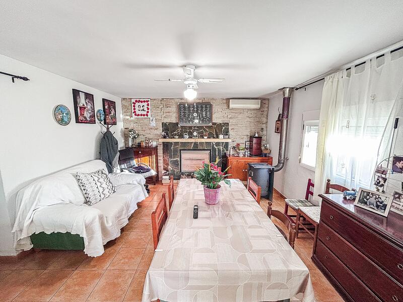 6 bedroom Villa for sale