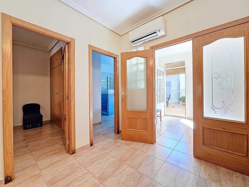 3 bedroom Townhouse for sale