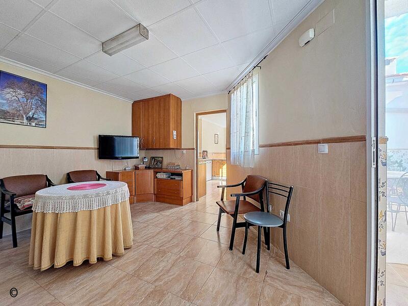 3 bedroom Townhouse for sale