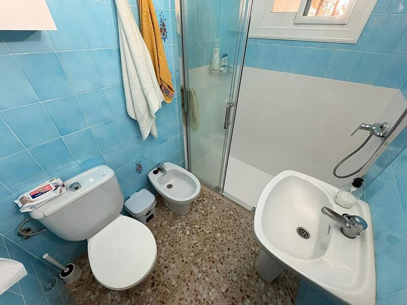 3 спальная комната Деревенский Дом продается