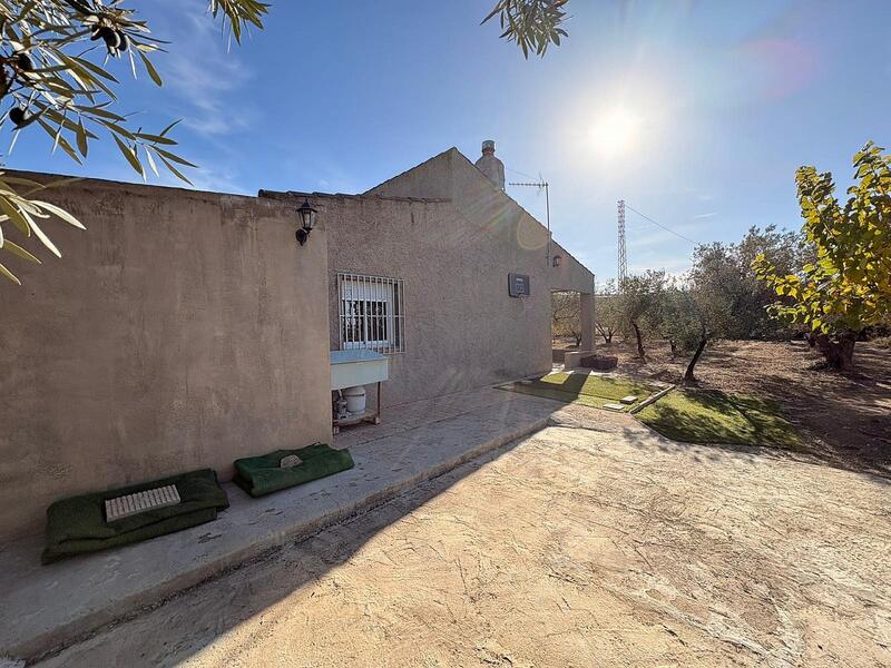 3 спальная комната Деревенский Дом продается