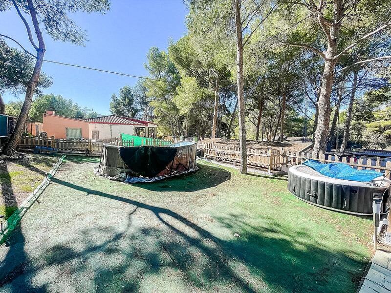 2 bedroom Country House for sale