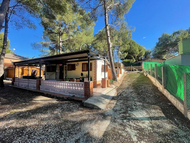 2 bedroom Country House for sale