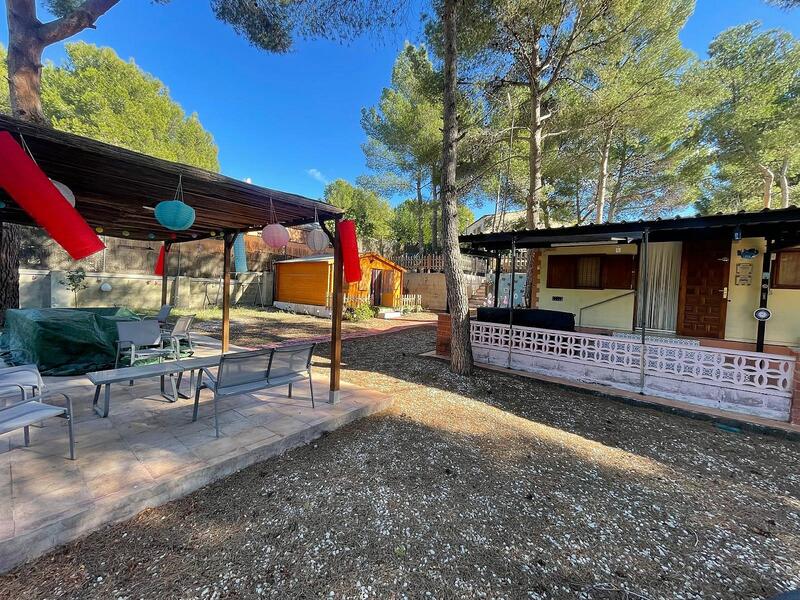 2 bedroom Country House for sale