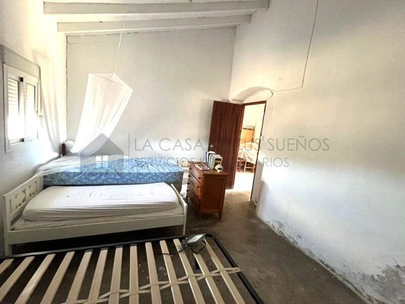 2 bedroom Country House for sale