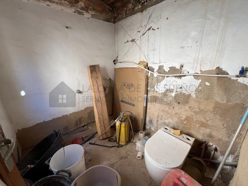 2 bedroom Country House for sale