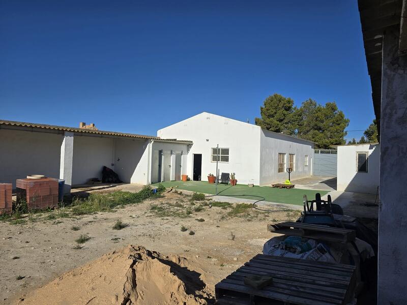 Forretningseiendom til salgs