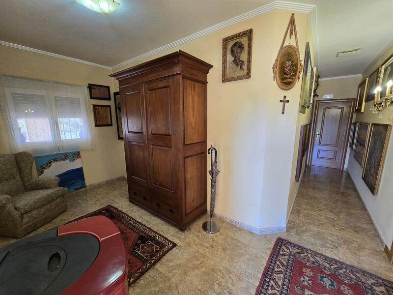 4 bedroom Villa for sale 4 bedroom Villa for sale