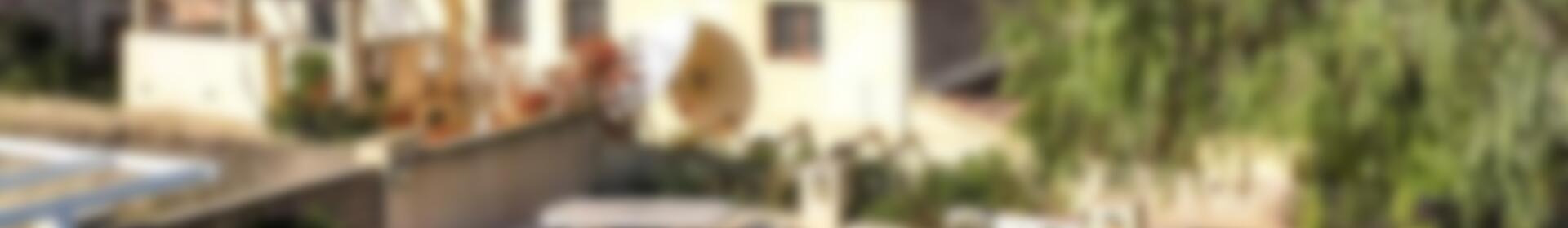 6 bedroom Country House for sale