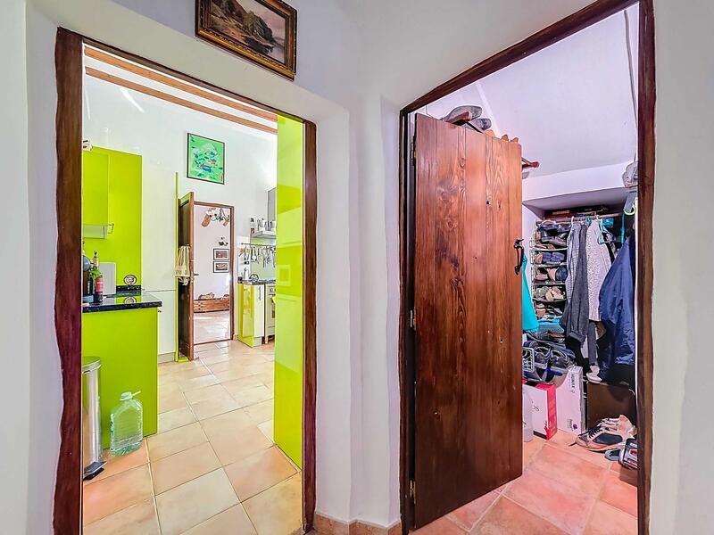 6 bedroom Country House for sale