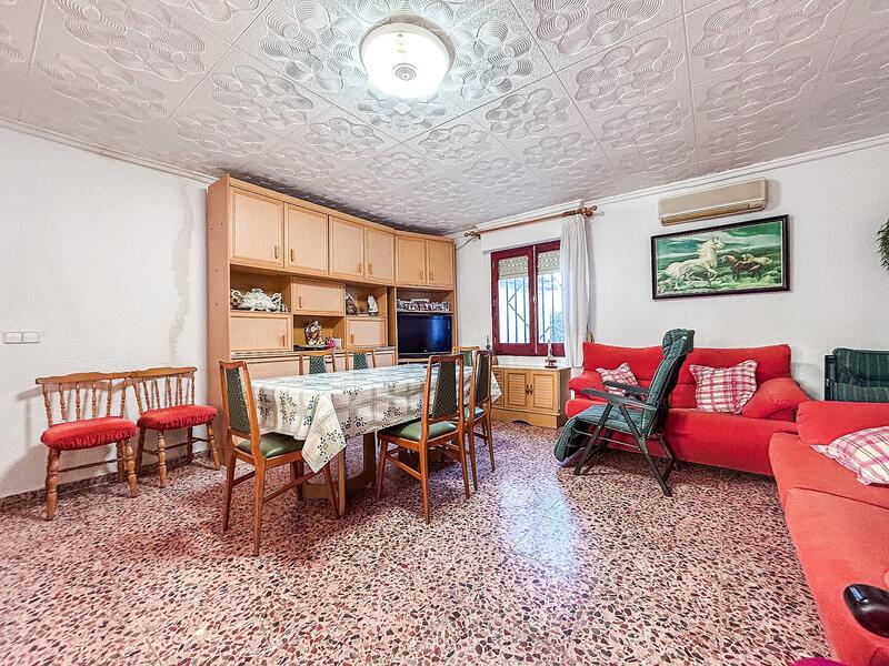 4 bedroom Villa for sale 4 bedroom Villa for sale