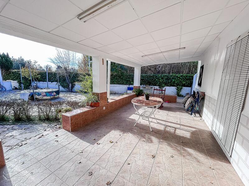 4 bedroom Villa for sale 4 bedroom Villa for sale