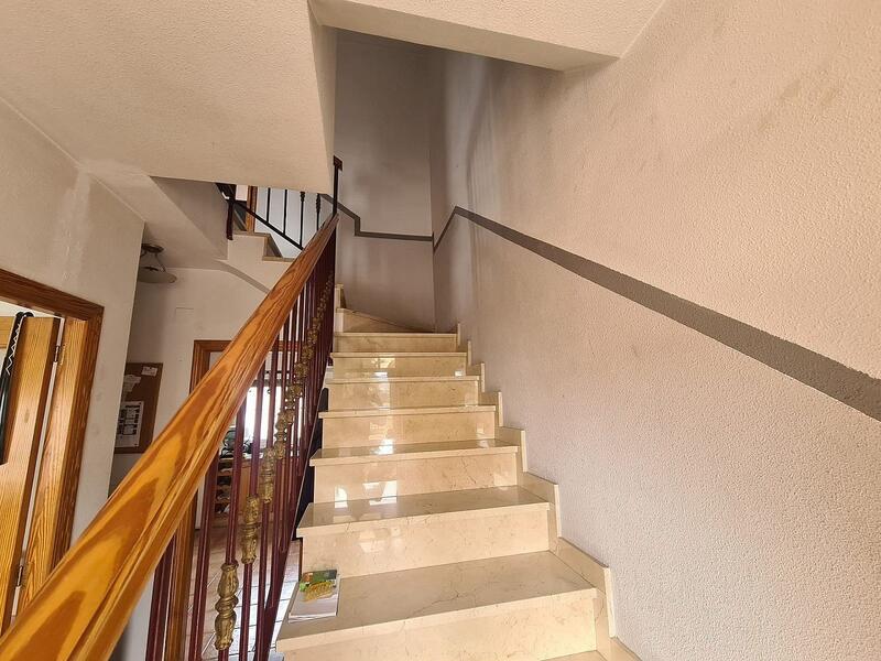 4 bedroom Townhouse for sale 4 bedroom Townhouse for sale