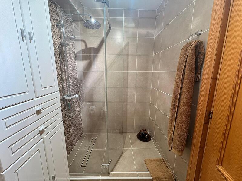 3 bedroom Country House for sale 3 bedroom Country House for sale