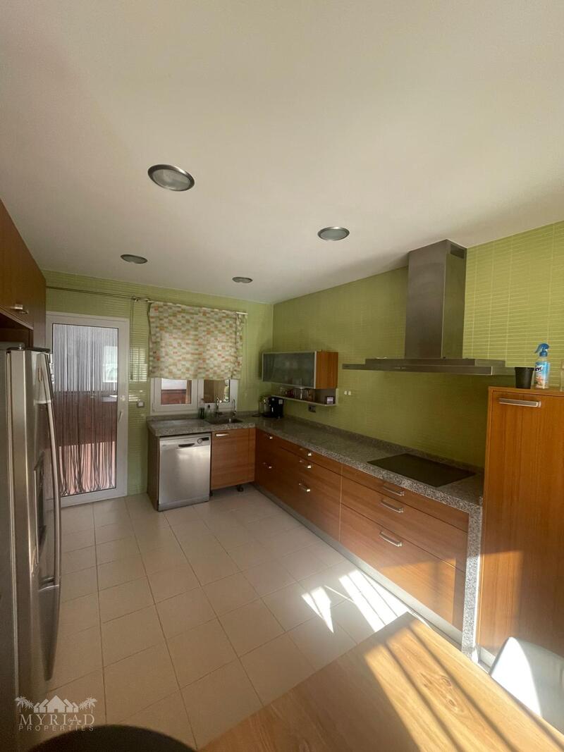 5 bedroom Country House for sale 5 bedroom Country House for sale