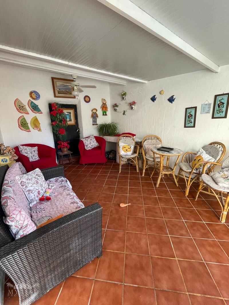 6 bedroom Country House for sale 6 bedroom Country House for sale