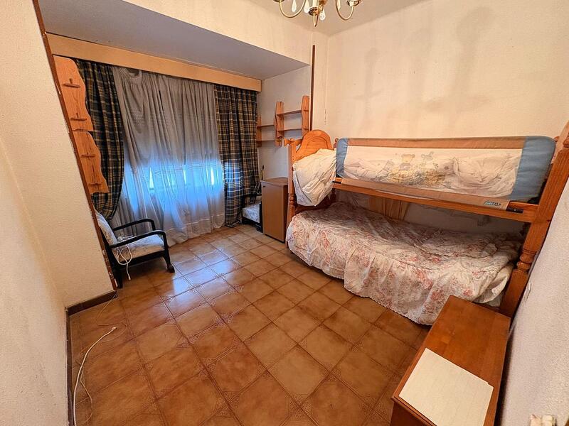 3 bedroom Apartment for sale