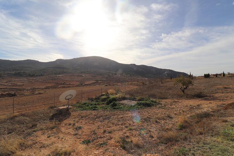 4 спальная комната вилла продается