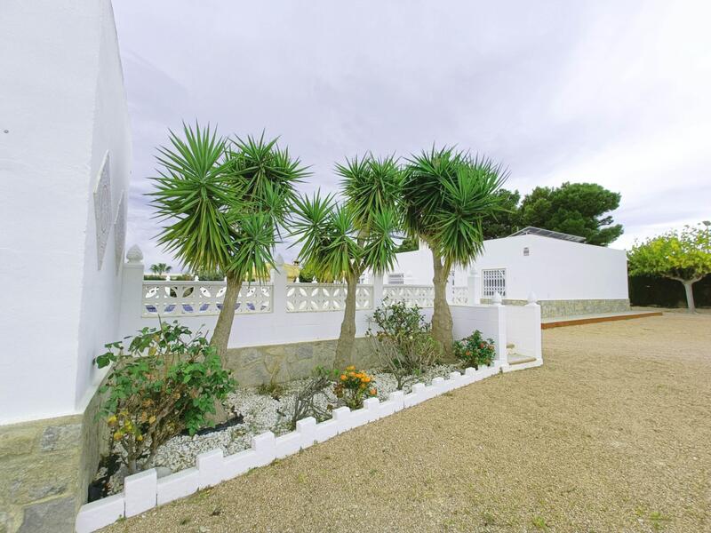 3 спальная комната вилла продается