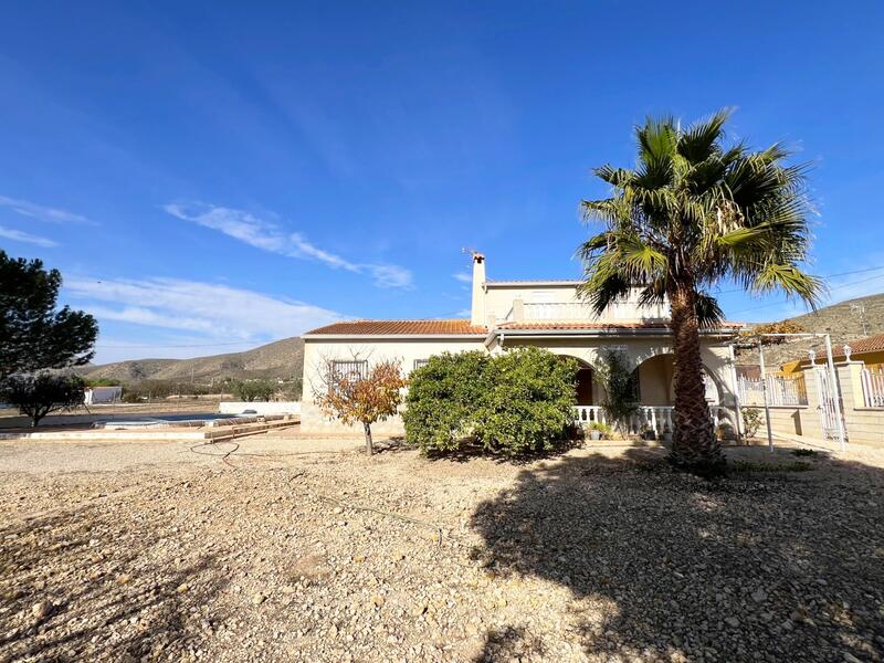 Villa for sale in Hondon de los Frailes, Alicante