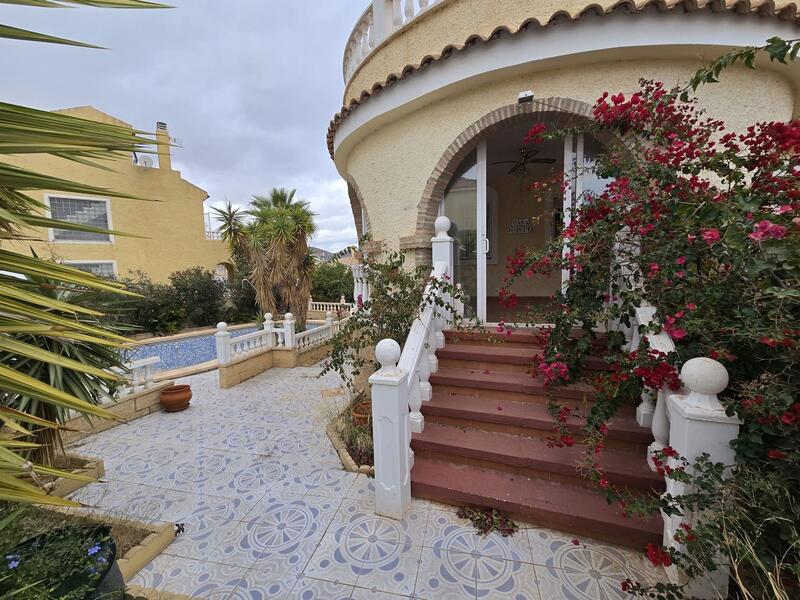 5 Schlafzimmer Villa zu verkaufen