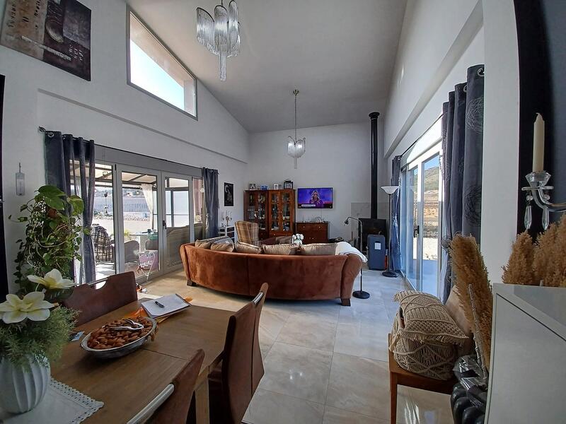 3 slaapkamer Villa Te koop 3 slaapkamer Villa Te koop