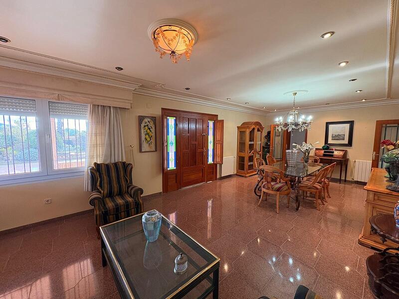 3 sovrum Villa till salu