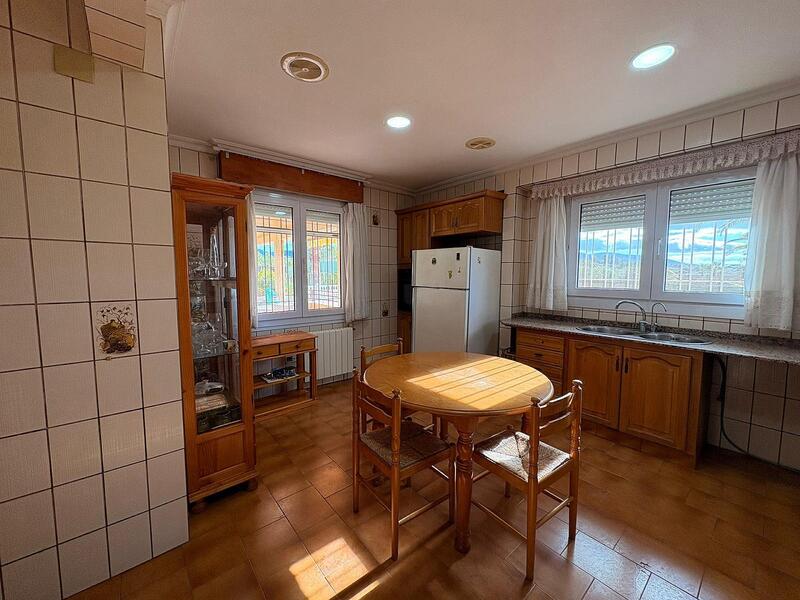 3 sovrum Villa till salu