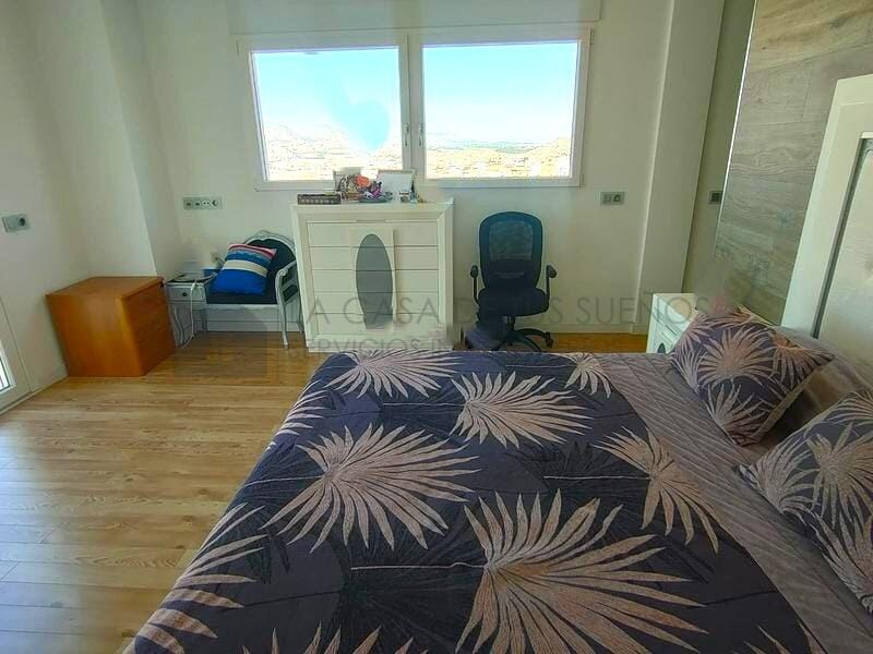 4 bedroom Villa for sale