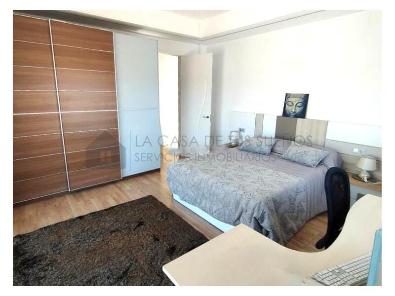 4 bedroom Villa for sale