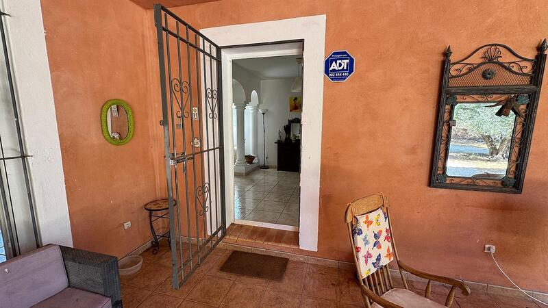 6 Cuarto Villa en venta