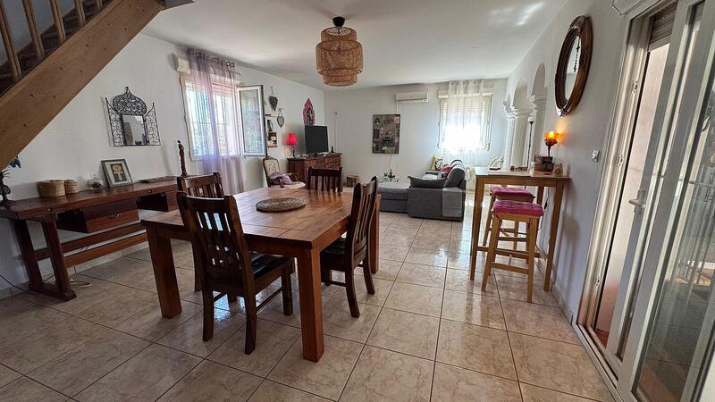 6 Cuarto Villa en venta