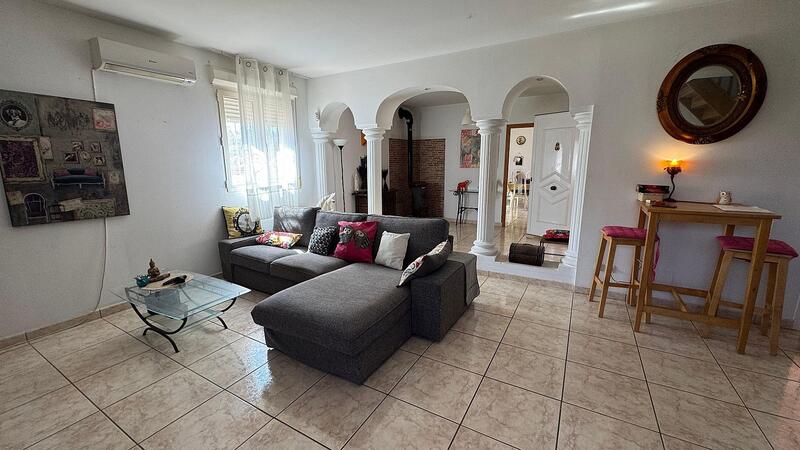 6 Cuarto Villa en venta