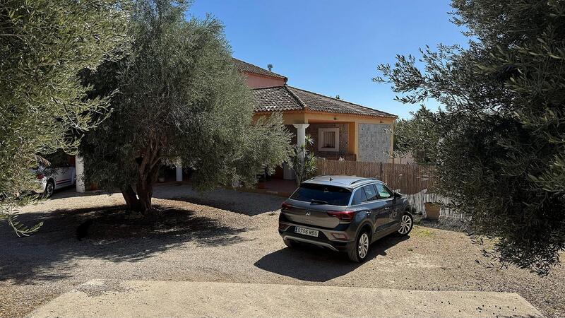 6 Cuarto Villa en venta