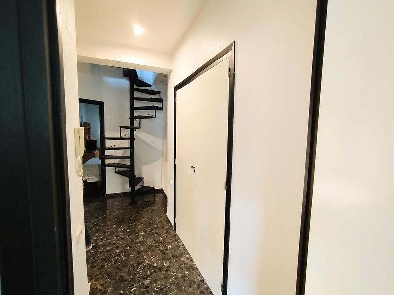 4 soveværelse Byhus til salg 4 soveværelse Byhus til salg