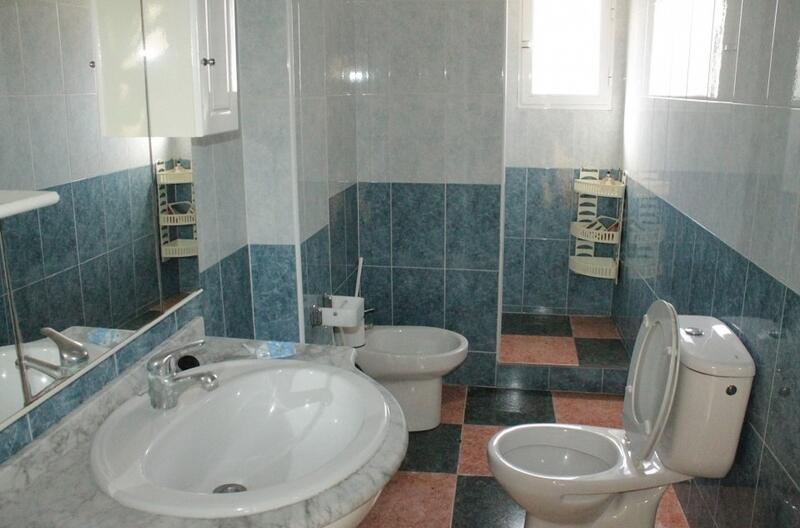 4 bedroom Townhouse for sale