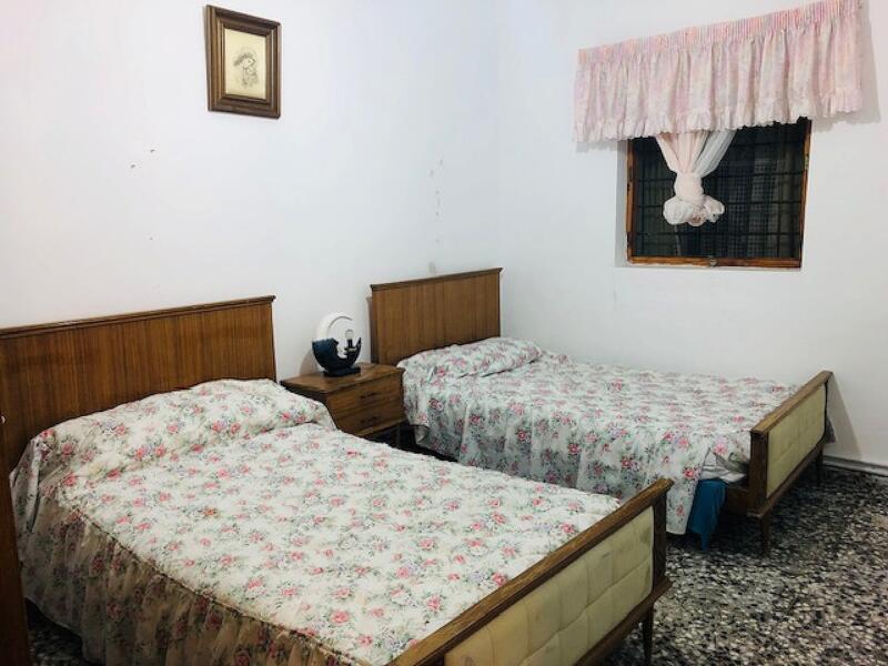 4 slaapkamer Landhuis Te koop