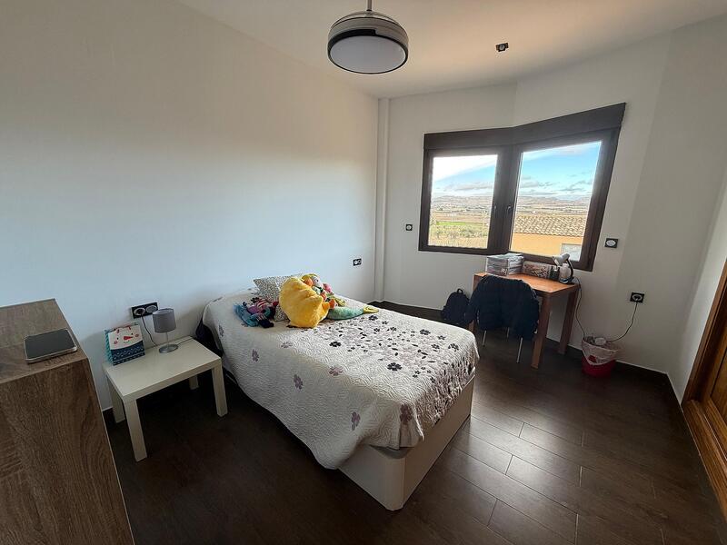 2 Cuarto Casa de Campo en venta