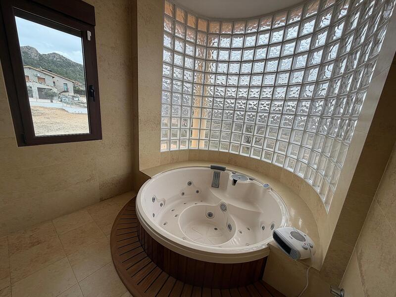 2 Cuarto Casa de Campo en venta