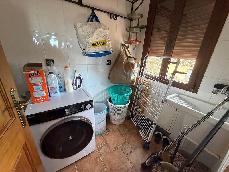 2 Cuarto Casa de Campo en venta