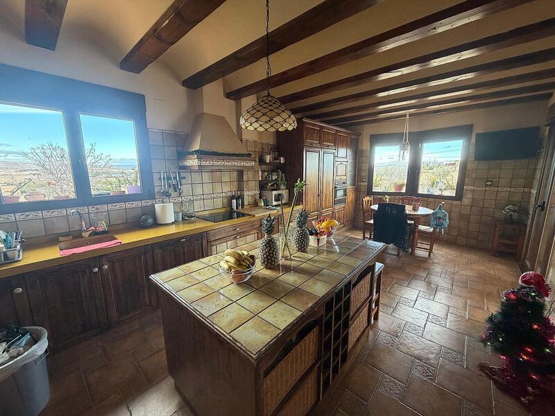 2 Cuarto Casa de Campo en venta