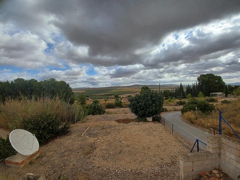 3 bedroom Country House for sale 3 bedroom Country House for sale